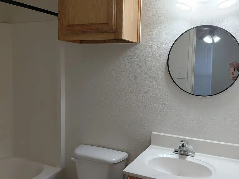 1561 Greenwood Rd #103 — Photo 17