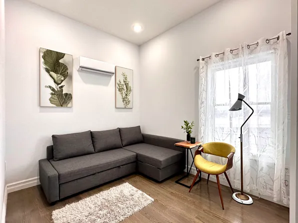 37 Spruce Street image 13 of 25