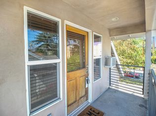 44 Yale St #201, Pasadena, CA 91103