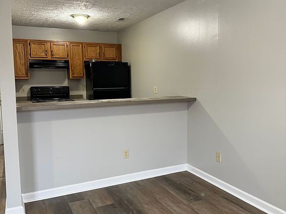 5th image of 2832 Ryan Cir #C