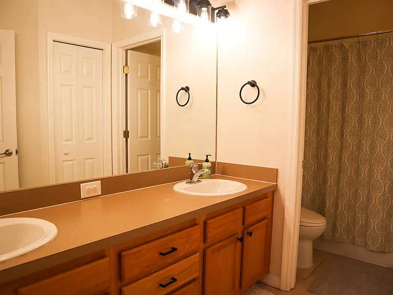 19256 Stone Hedge Dr — Photo 15