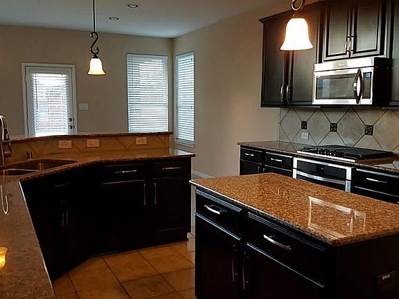 5th image of 3402 Stone Springs Dr