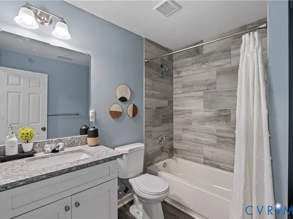 1108 Bolling St, Petersburg, VA 23803