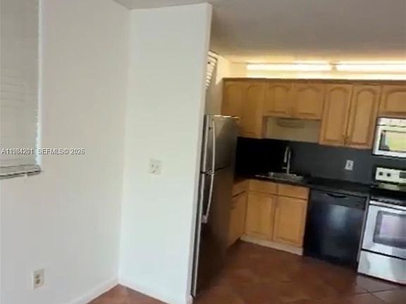 5th image of 1801 S Treasure Dr APT 414