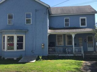 48 Mechanic St, Great Barrington, MA 01230