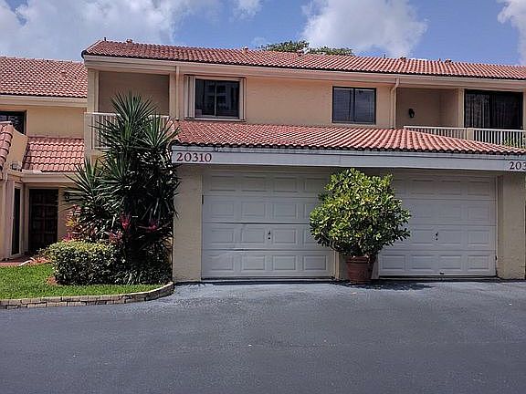 5th image of 20310 NE 34th Ct #37