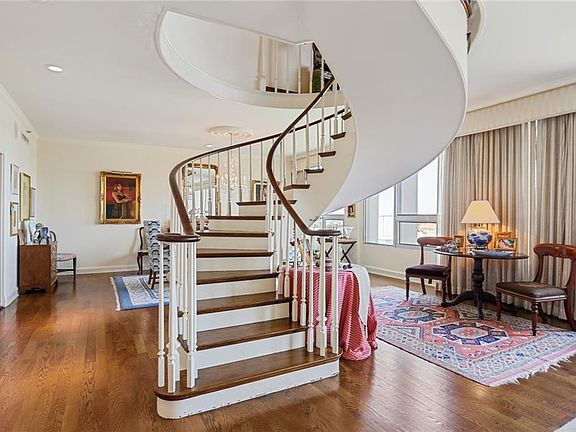 5th image of 2100 Saint Charles Ave APT 12