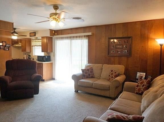 3rd image of 227 Highland Terrace Dr