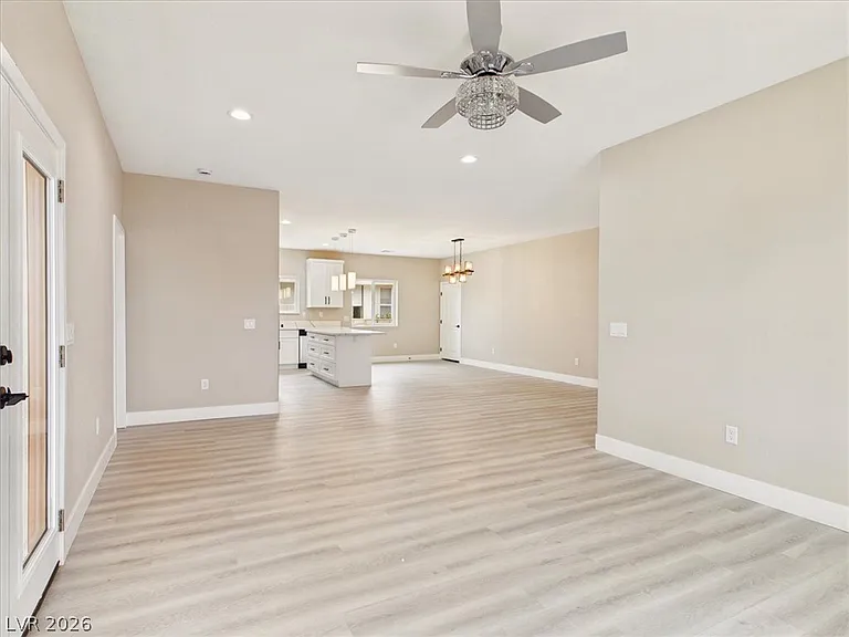 1740 S Jerome Ln — Photo 37