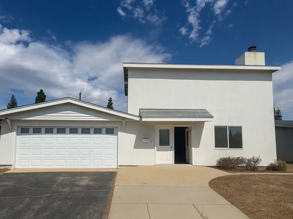 11323 Blythe St, Sun Valley, CA 91352