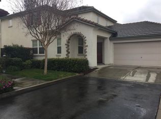 261 Anjou Cir, Sacramento, CA 95835