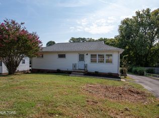 114 Park Dr, Maryville, TN 37804