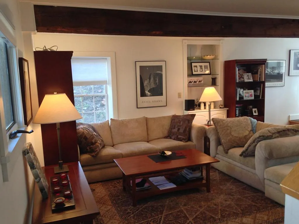 66 Caroline St, Unit D — Photo 3