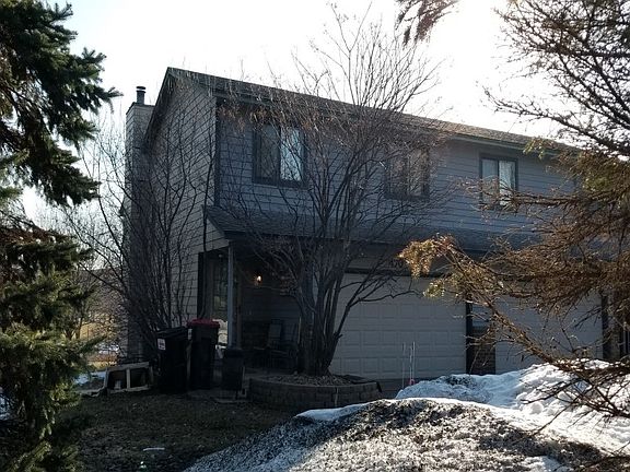 3rd image of 470 Victoria Dr