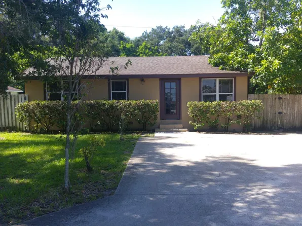 122 42nd Ave E, Bradenton, FL 34208