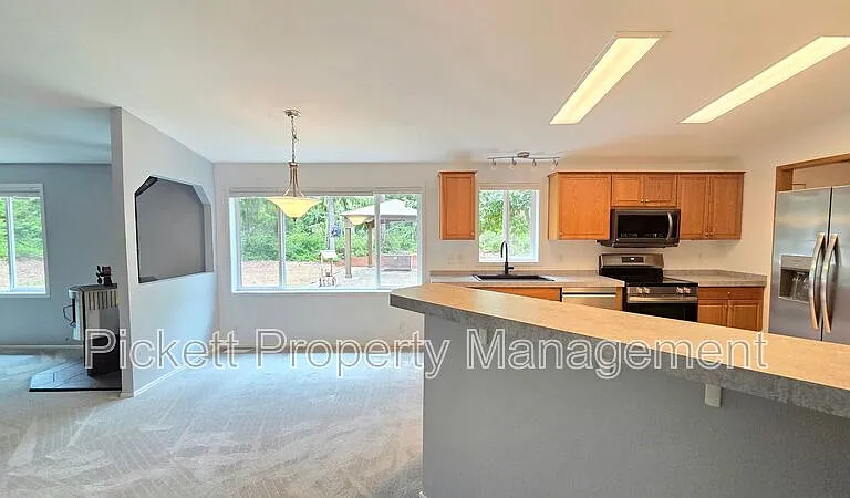 331 Dewatto Rd W — Photo 16