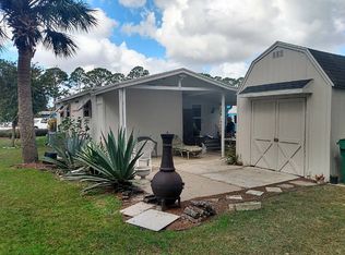 1323 Starlight Cir, Eustis, FL 32726