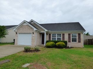 1924 Colyn Ave, Murfreesboro, TN 37128