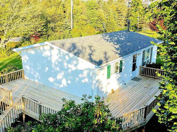 4th image of 1005 W Halls Ln