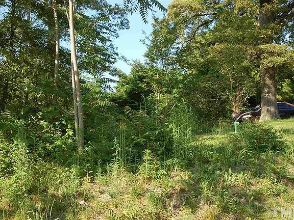 3rd image of 126 Southland Dr