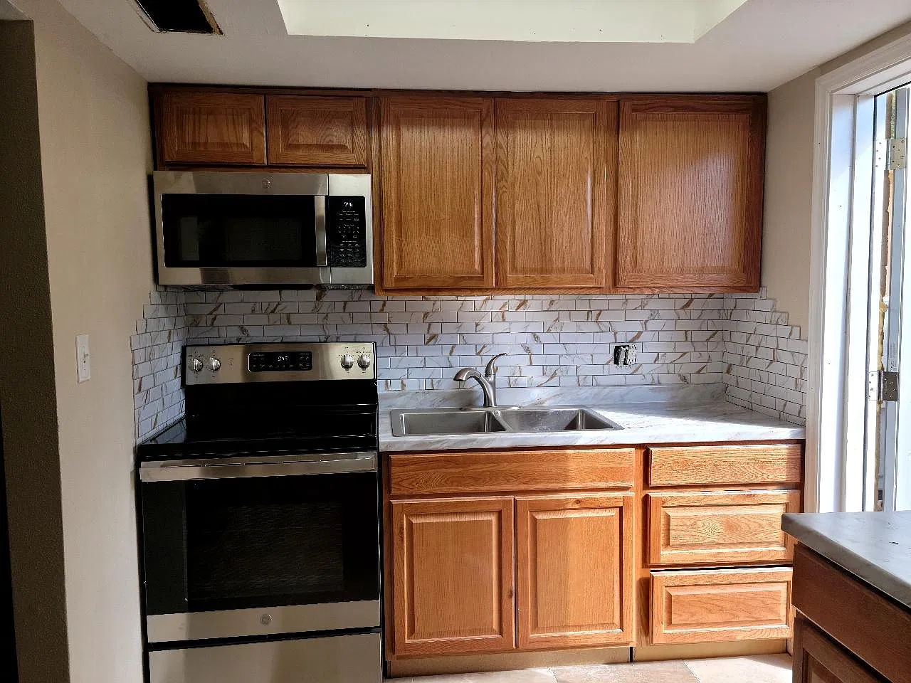 2 bed, 1100 sqft, $1,450 — Photo 3