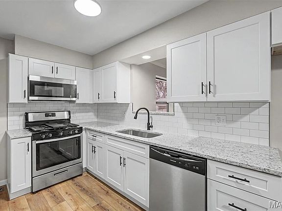 2nd image of 805 Saint Joseph Ave