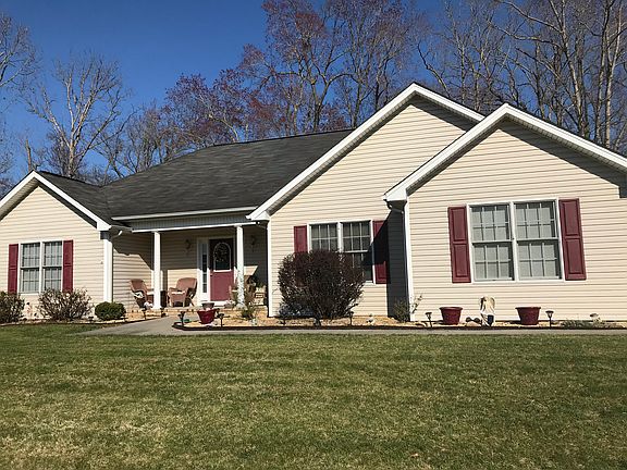 4th image of 180 Arrowhead Ln