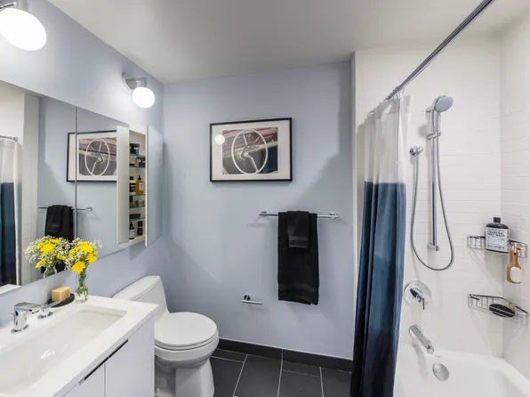 45 Hoyt Street image 6 of 7