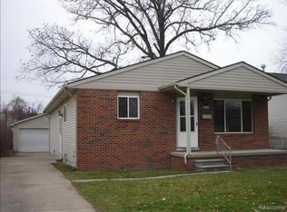 26639 Groveland St, Madison Heights, MI 48071