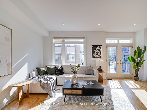 5th image of 40 Teasel Way