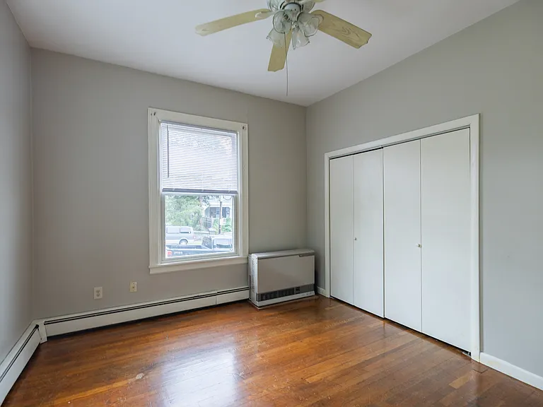 16 Elm St #1 — Photo 6