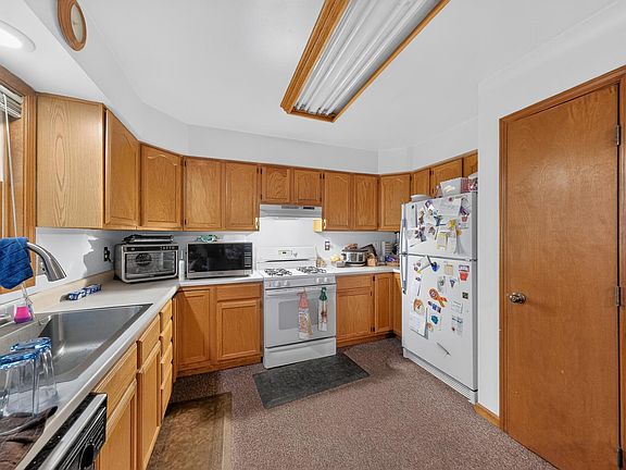 4th image of 3023 Arlene St