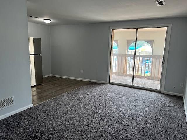 2nd image of 29 E Main St APT C
