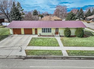 1301 22nd St W, Williston, ND 58801