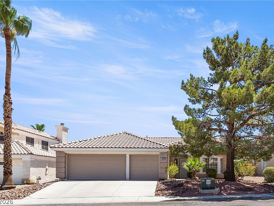 1st image of 8984 Sierra Palms Way