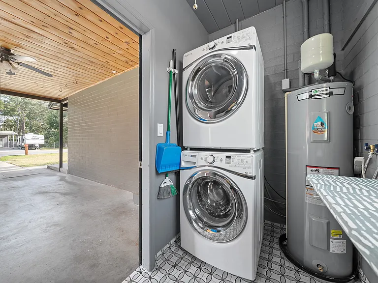 316 SE 33rd Ave — Photo 33