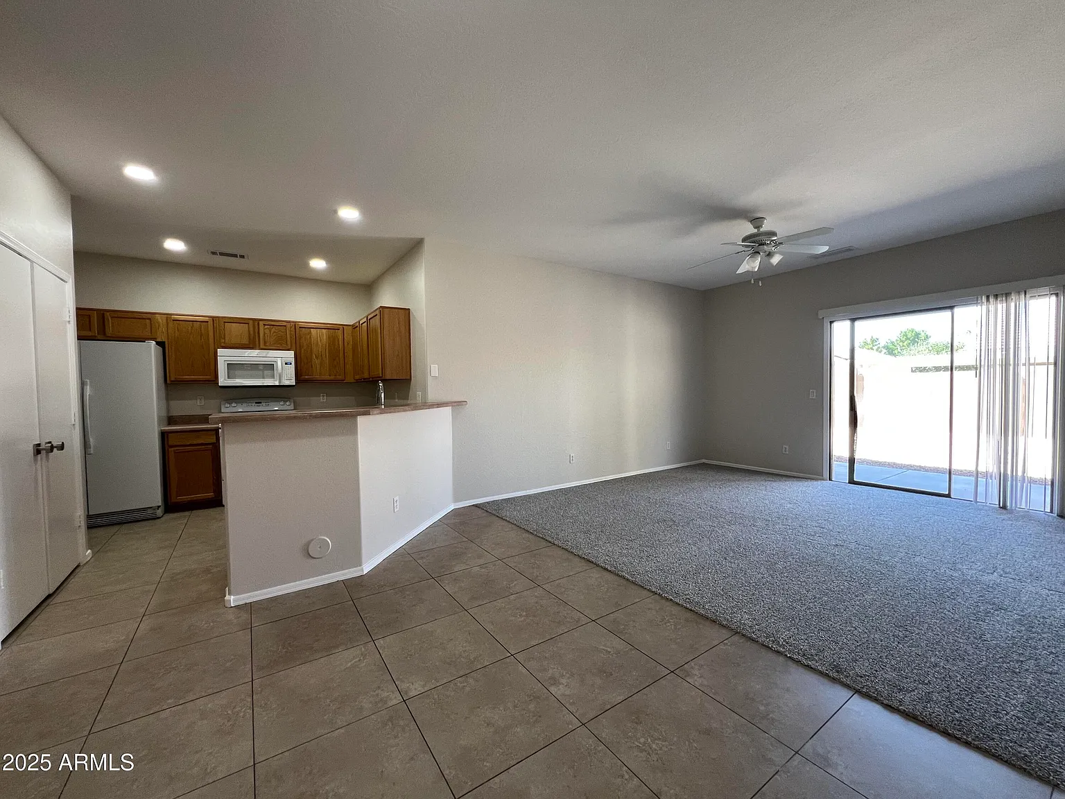 4 bed, 2.0 bath, 1675 sqft, $2,295 — Photo 2
