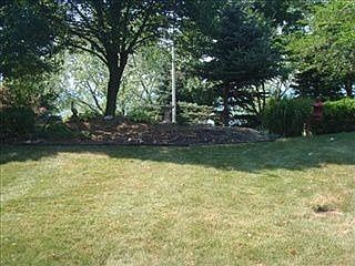 5th image of 29109 Cresthaven Dr