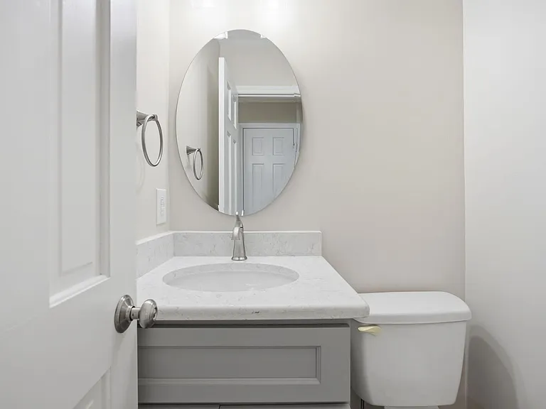 1000 Hornbuckle Ct — Photo 12