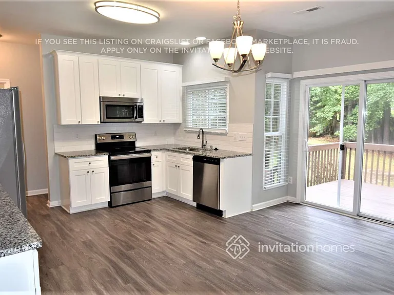 1101 Arbor Greene Dr — Photo 9