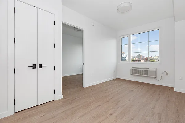 Rented by Nooklyn NYC LLC | media 30