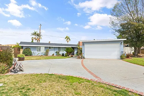 650 Mardina Way Photo 1