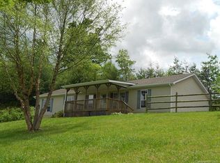 155 Adell Dr, Waynesville, NC 28786