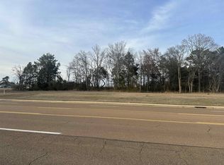 654 E Main St, Adamsville, TN 38310