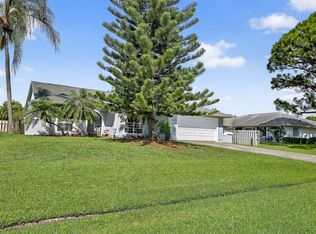 1622 SE Nancy Ln, Port Saint Lucie, FL 34983