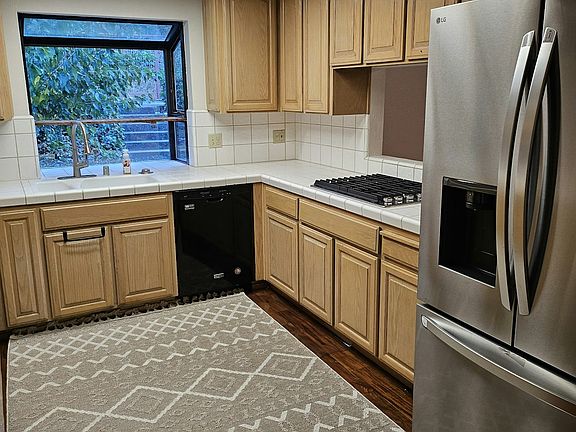4th image of 2158 Nimrick Ln