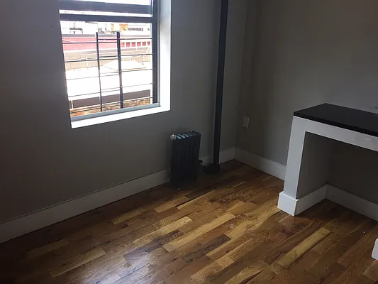 Rented by Trion Real Estate Management | media 31