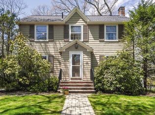 11 Ashcroft Rd, Newton, MA 02461