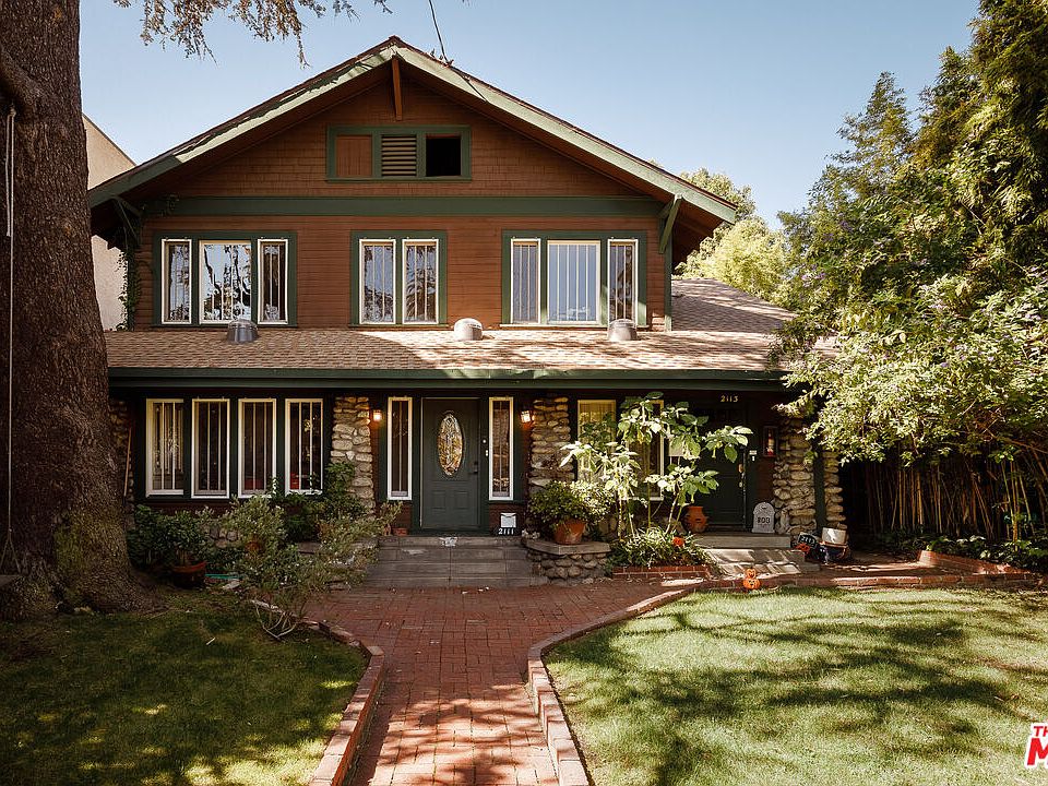 1st image of 2111 N Beachwood Dr