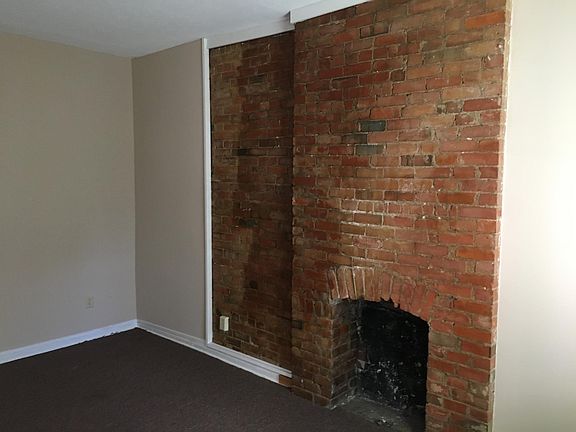 4th image of 74 Governors Pl